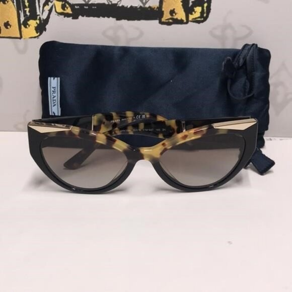 New Authentic Prada Tortoise and Black Women's Sunglasses PR03W 01M-0A7 - Picture 12 of 12